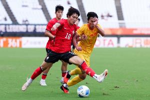 裴峻浩：之前没有进球就像为了这一个绝杀，进球打出了预定的战术